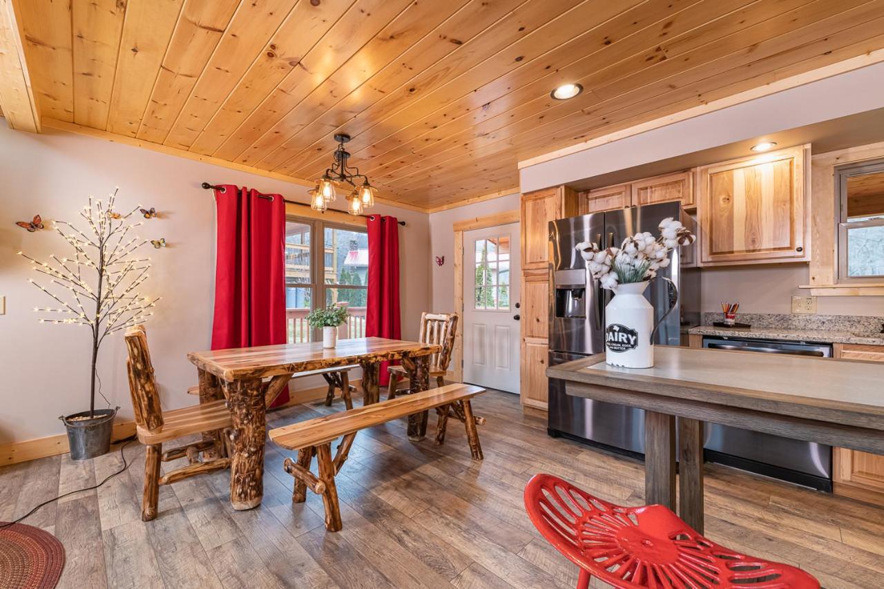 הוילה מגי ואלי The Red Fox Cabin מראה חיצוני תמונה